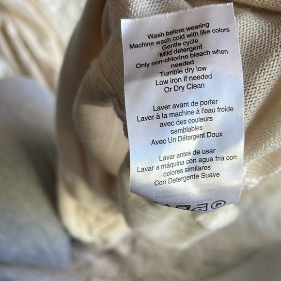 A Pea in the Pod Maternity Ruched Sweater - Picture 10 of 10